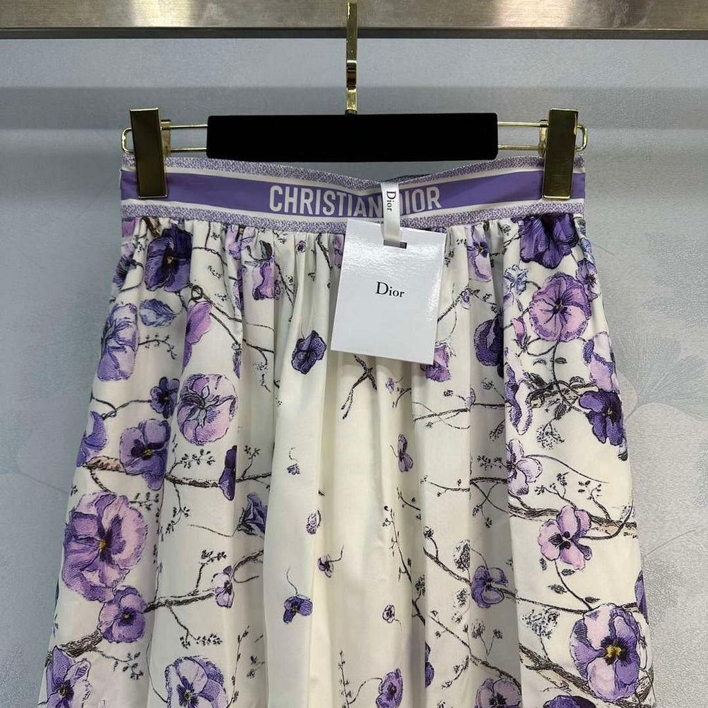 Dior Women's Skirt Fashion Clothing D82566