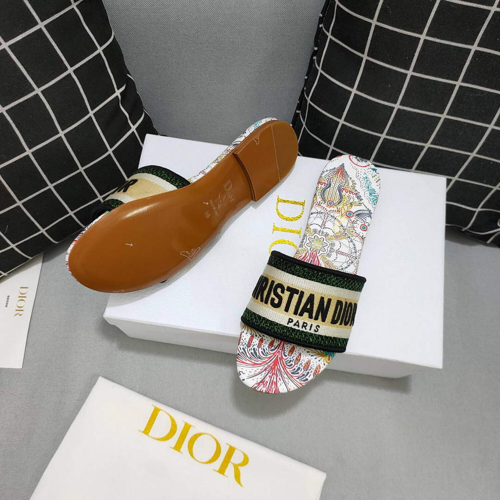Dior Women's Slippers Designer Dior Sandals Flats Shoes D81202