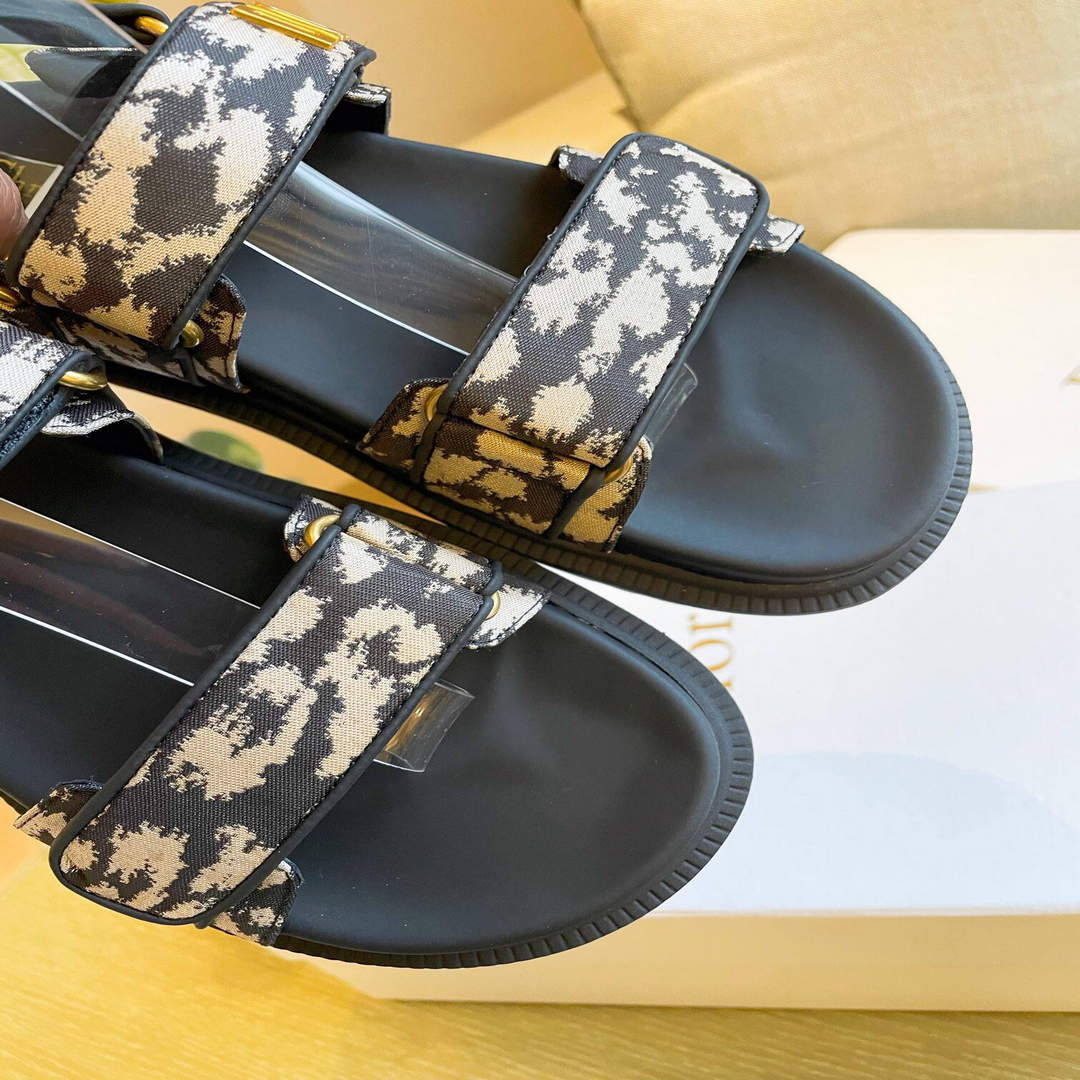 Dior Women's Slippers Designer Dior Sandals Flats Shoes D81193
