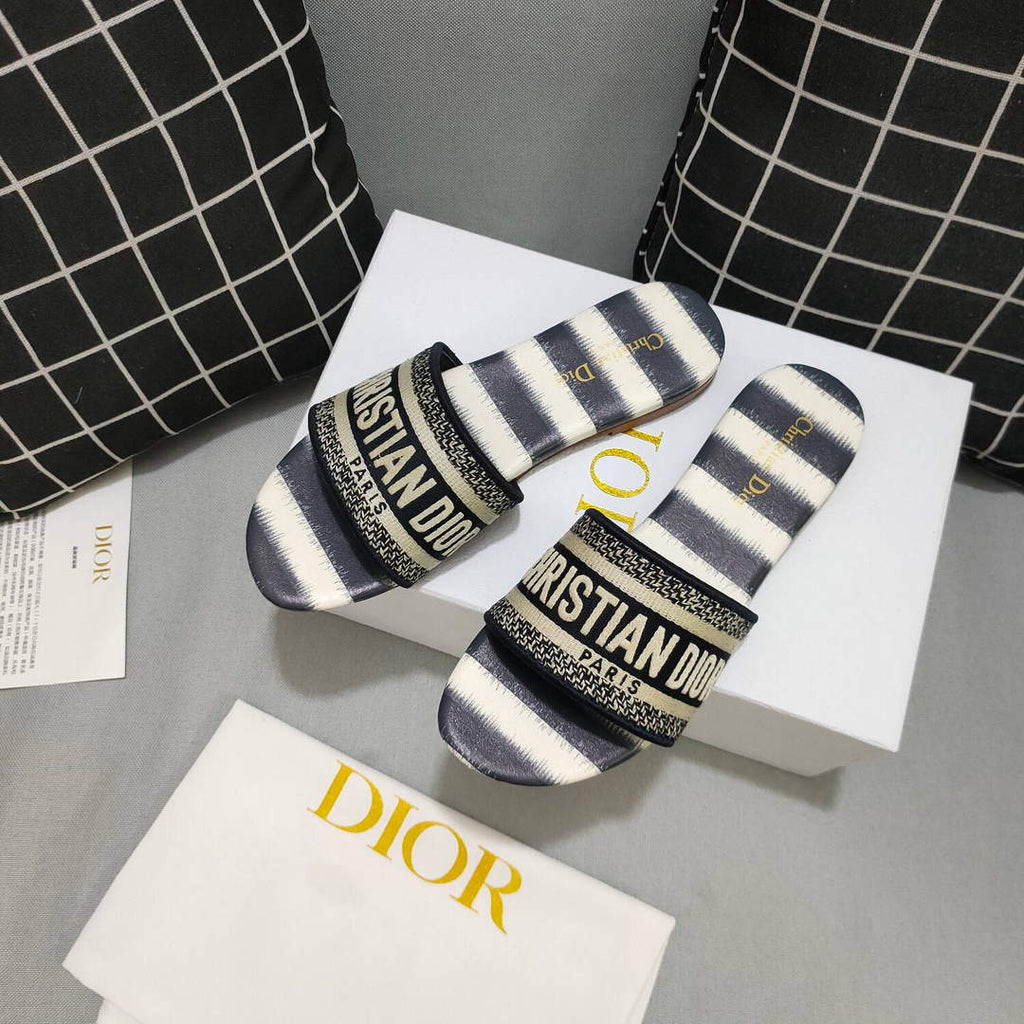 Dior Women's Slippers Designer Dior Sandals Flats Shoes D81197