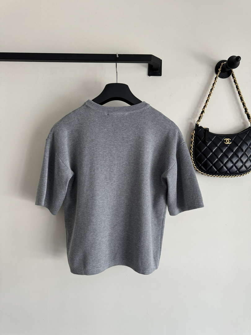 Dior Women's T-shirt Fashion Clothing D82567