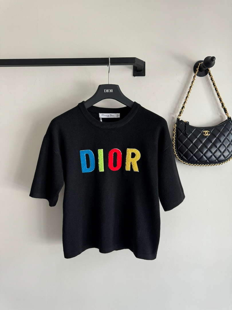 Dior Women's T-shirt Fashion Clothing D82568