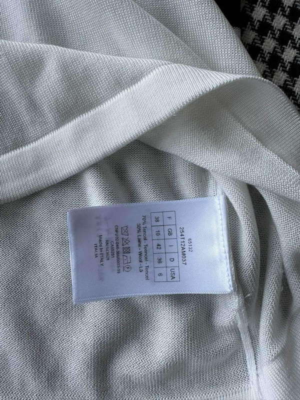 Dior Women's T-shirt Fashion Clothing D82571
