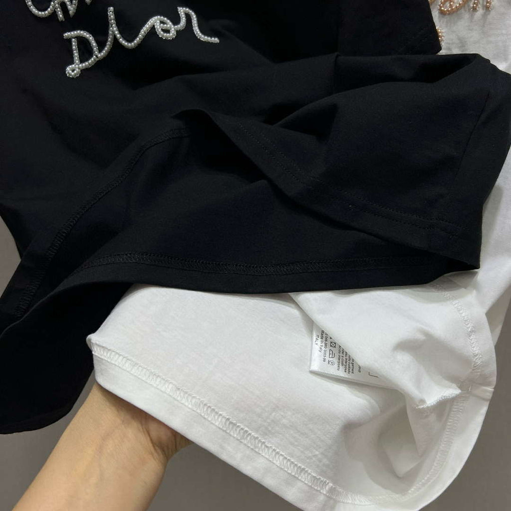 Dior Women's T-shirt Fashion Clothing D82609