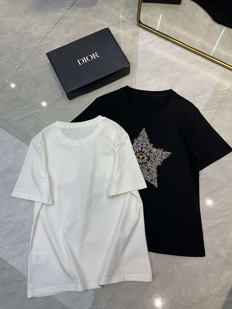 Dior Women's T-shirt Fashion Clothing embroidery D82614