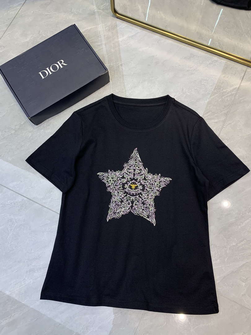 Dior Women's T-shirt Fashion Clothing embroidery D82614