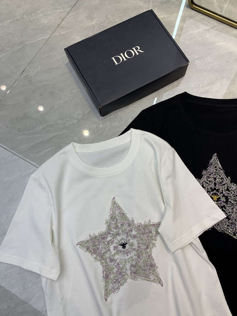 Dior Women's T-shirt Fashion Clothing embroidery D82614