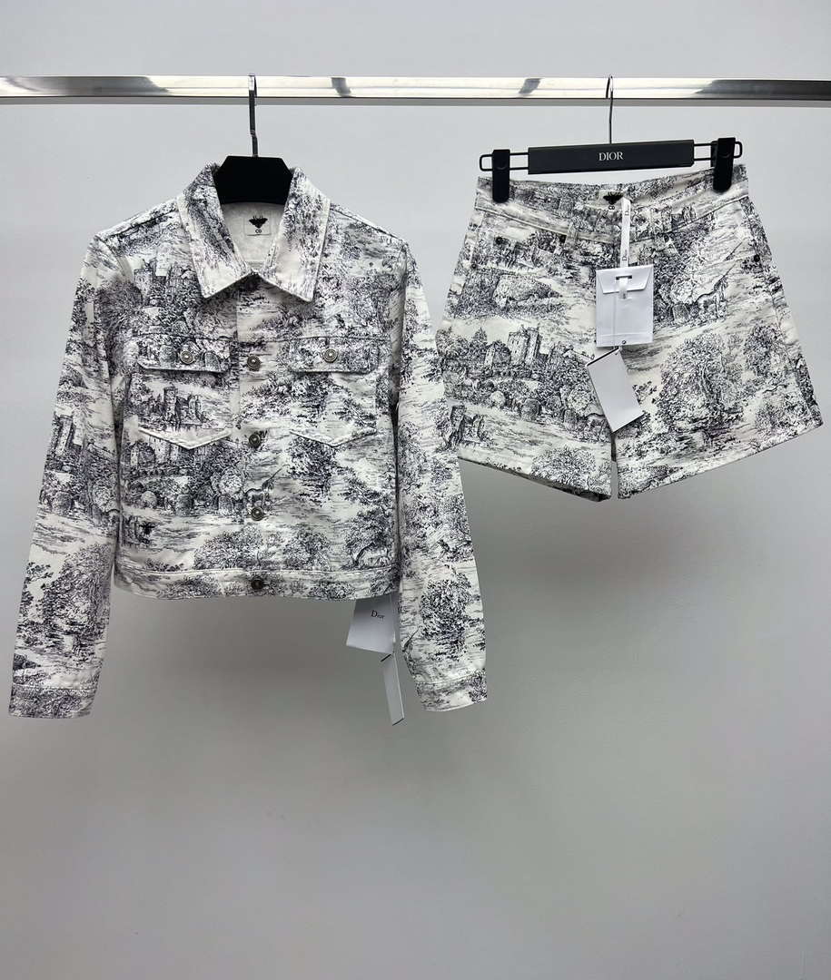 Dior Women's Tracksuit Casual Printed denim set Clothing D39004