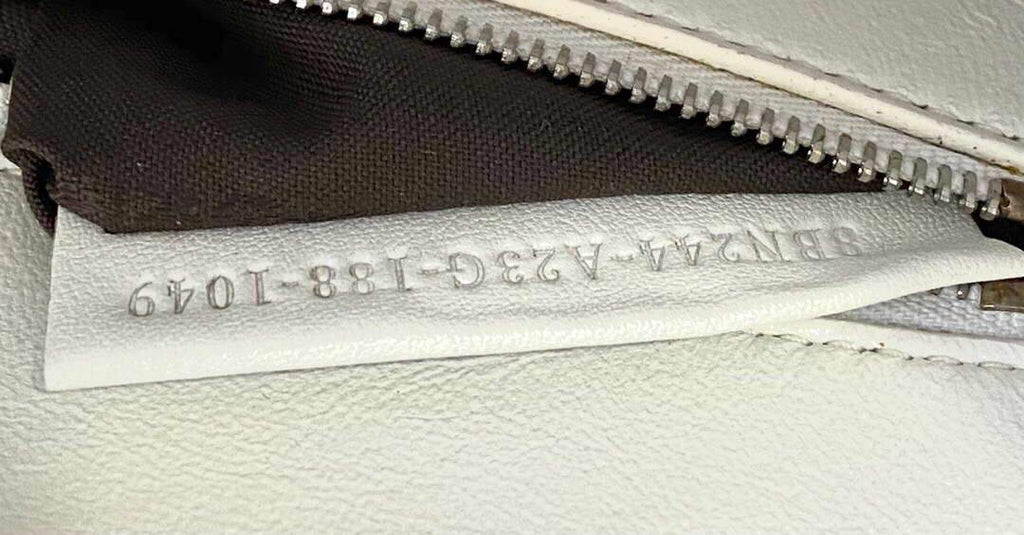 Fendi 5510S Peekaboo Iconic Essentially White Leather Bag - luxibagsmall