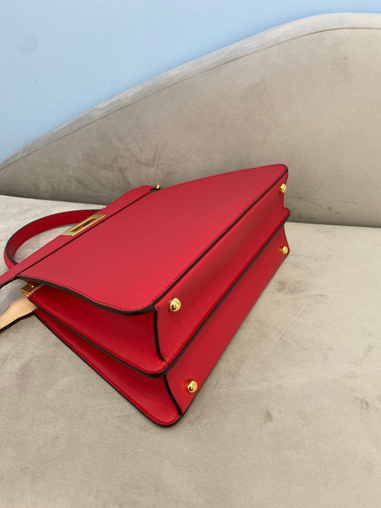 Fendi 70193 Peekaboo ISEEU MEDIUM Red Leather Bag - luxibagsmall