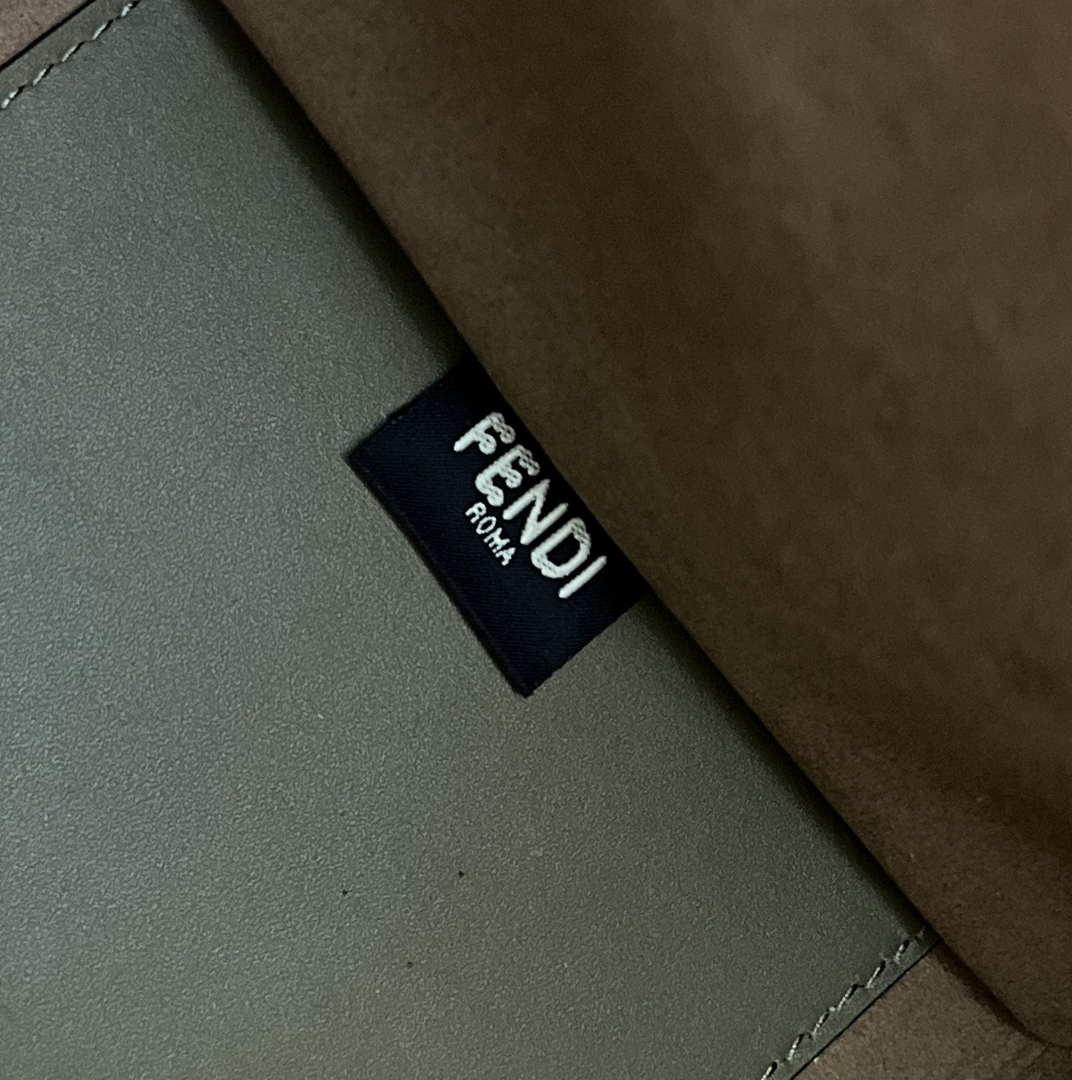 Fendi 8BH386 Sunshine Medium Bag 8266S Green leather shopper
