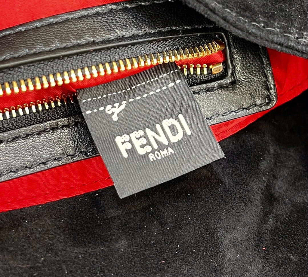 Fendi 8339 Baguette Middle Age Solid Color Series Underarm Bag Black