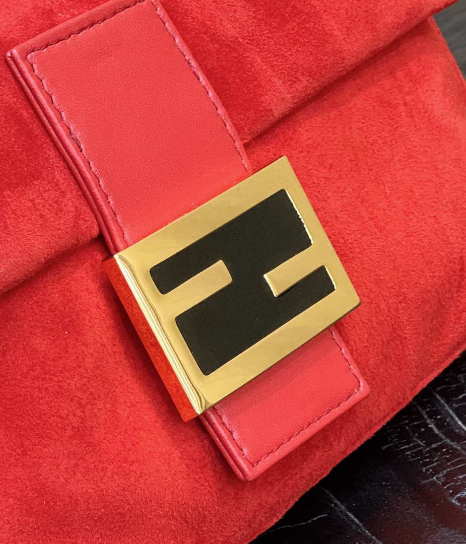 Fendi 8339 Baguette Middle Age Solid Color Series Underarm Bag Red - Default Title - View 5