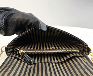 Fendi 8521 Baguette Chain Midi Shoulder Bag Black - Default Title - View 9
