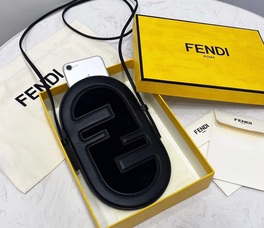 Fendi 8526 Phone Shoulder Bag Black - Default Title - View 1