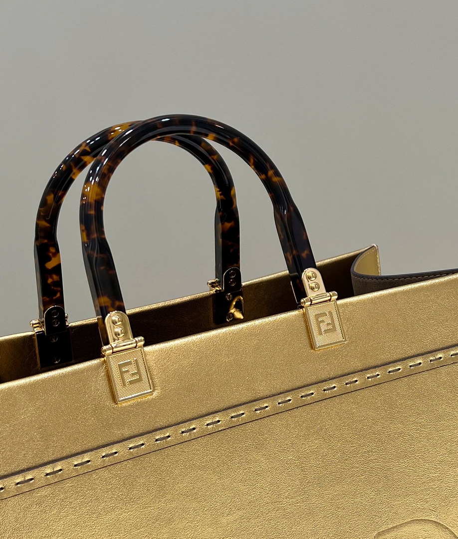 Fendi 8553 Sunshine Medium Tote Shoulder Bag 8BH386 Gold Laminated leather shopper