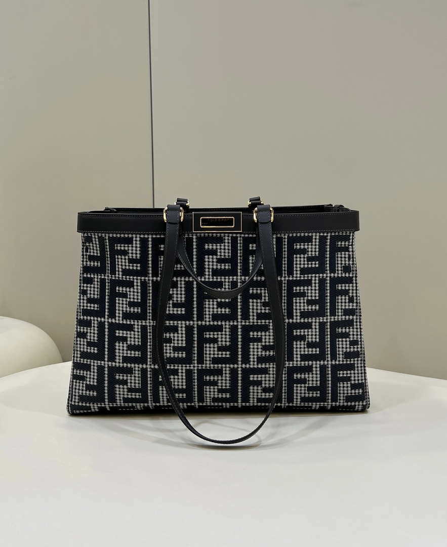 Fendi 8BH374 X-Tote Gray houndstooth wool shopper with FF embroidery - Default Title - View 1