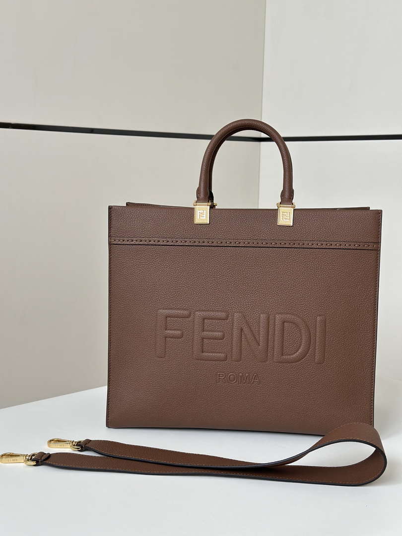 Fendi 8BH386 Fendi Sunshine Medium Brown leather shopper Full-grain cowhide 8636