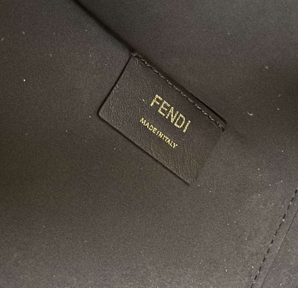 Fendi 8BH386 Fendi Sunshine Medium Brown leather shopper Full-grain cowhide 8636