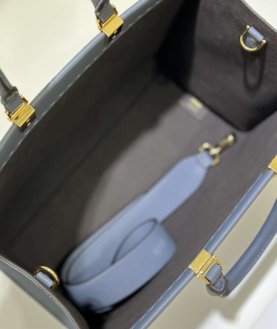 Fendi 8BH386 Fendi Sunshine Medium Navy Blue leather shopper Full-grain cowhide 8636