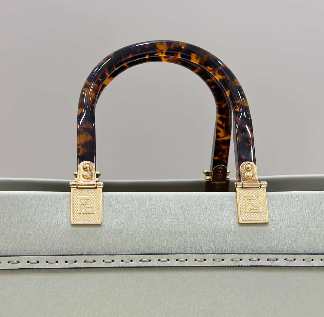 Fendi 8BH386 Sunshine Medium Bag Light Green leather shopper 8266S