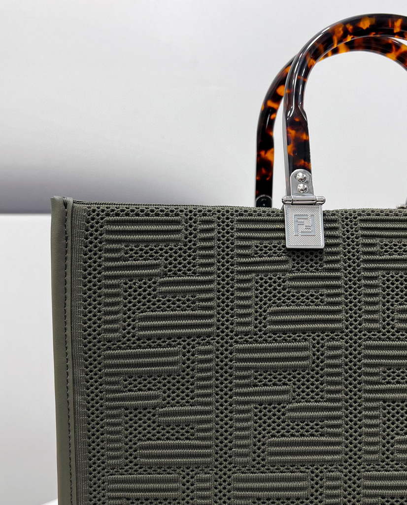 Fendi 8BH386 Sunshine Medium Fendi Tote Bag 8258 Green