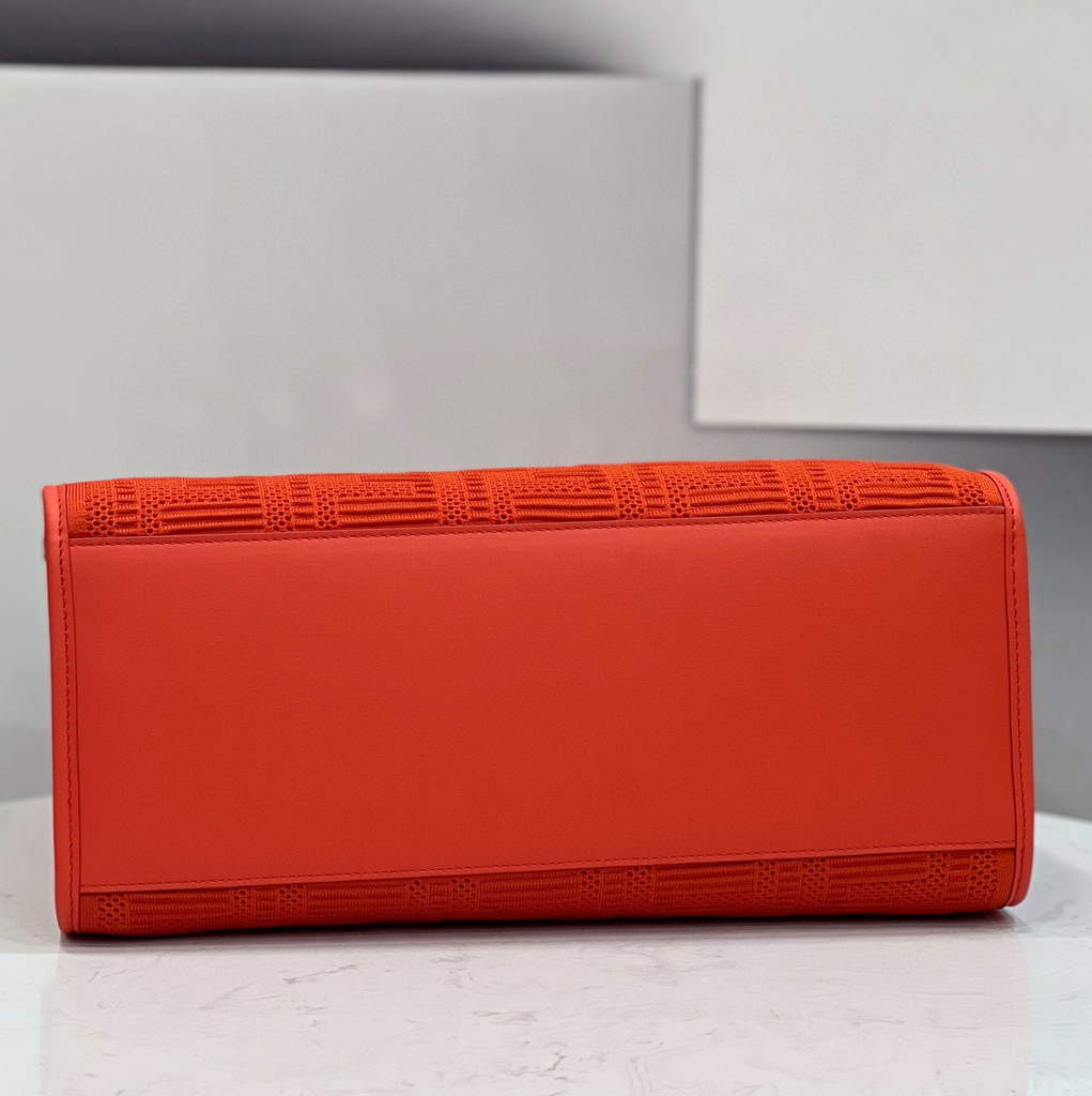 Fendi 8BH386 Sunshine Medium Fendi Tote Bag 8258 Orange Red