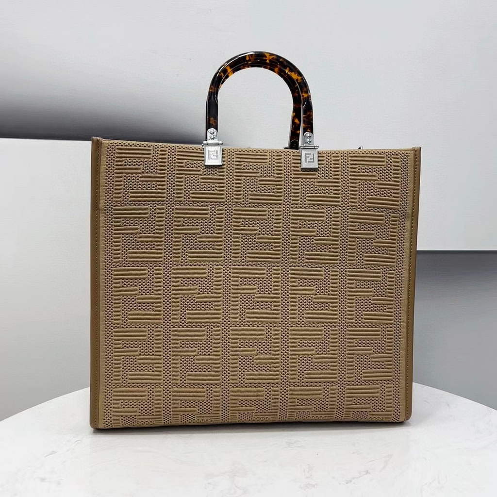 Fendi 8BH386 Sunshine Medium Fendi Tote Bag 8258 Tan