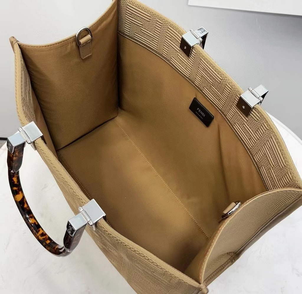 Fendi 8BH386 Sunshine Medium Fendi Tote Bag 8258 Tan