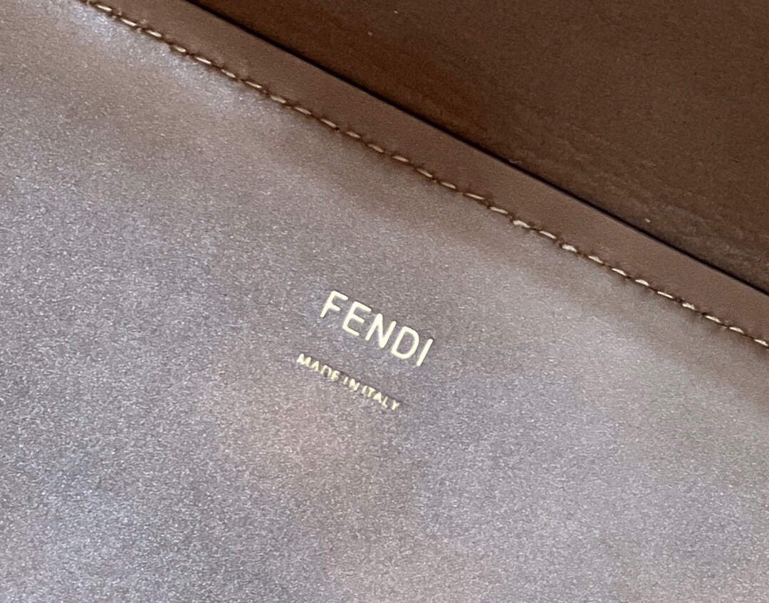 Fendi 8BH386 Sunshine Medium Fuchsia Leather Shopper Bag 8535 Khaki