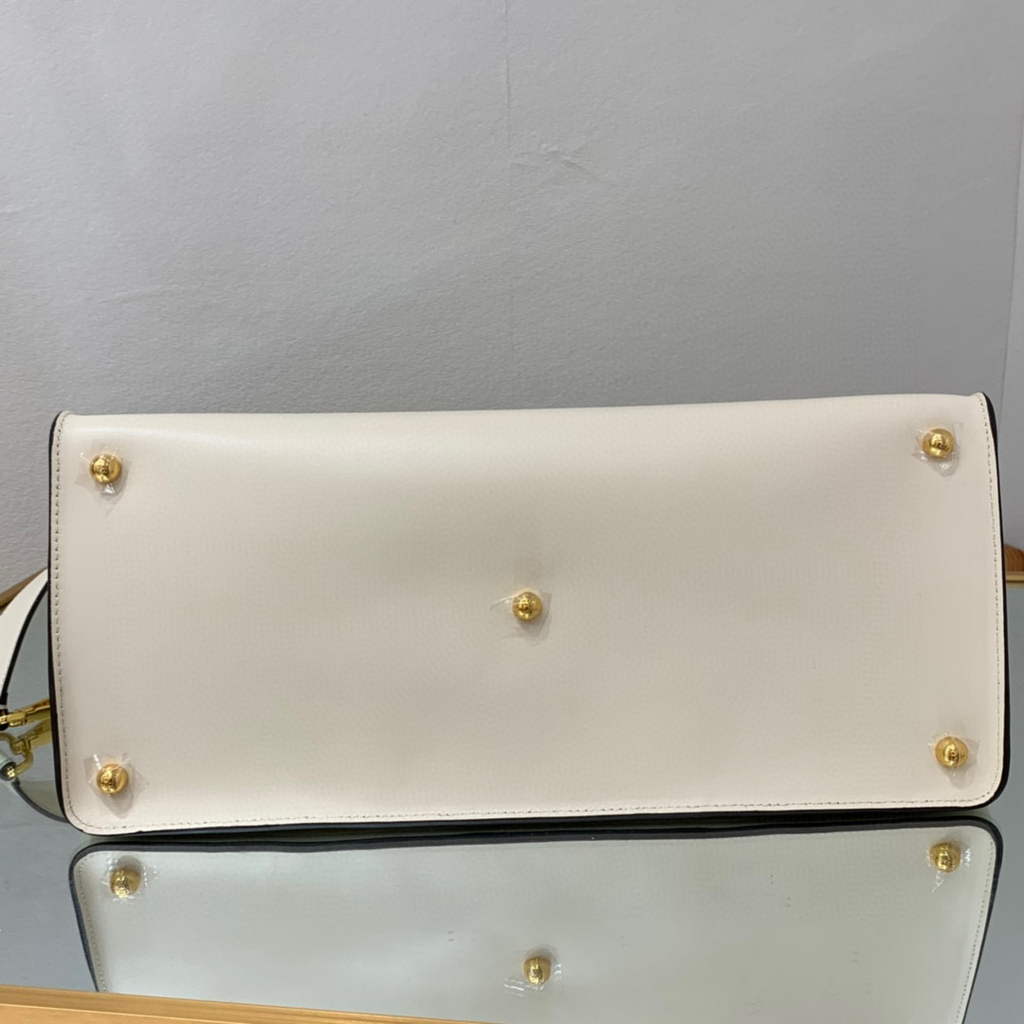 Fendi 8BH391 Fendi way Medium White Leather bag