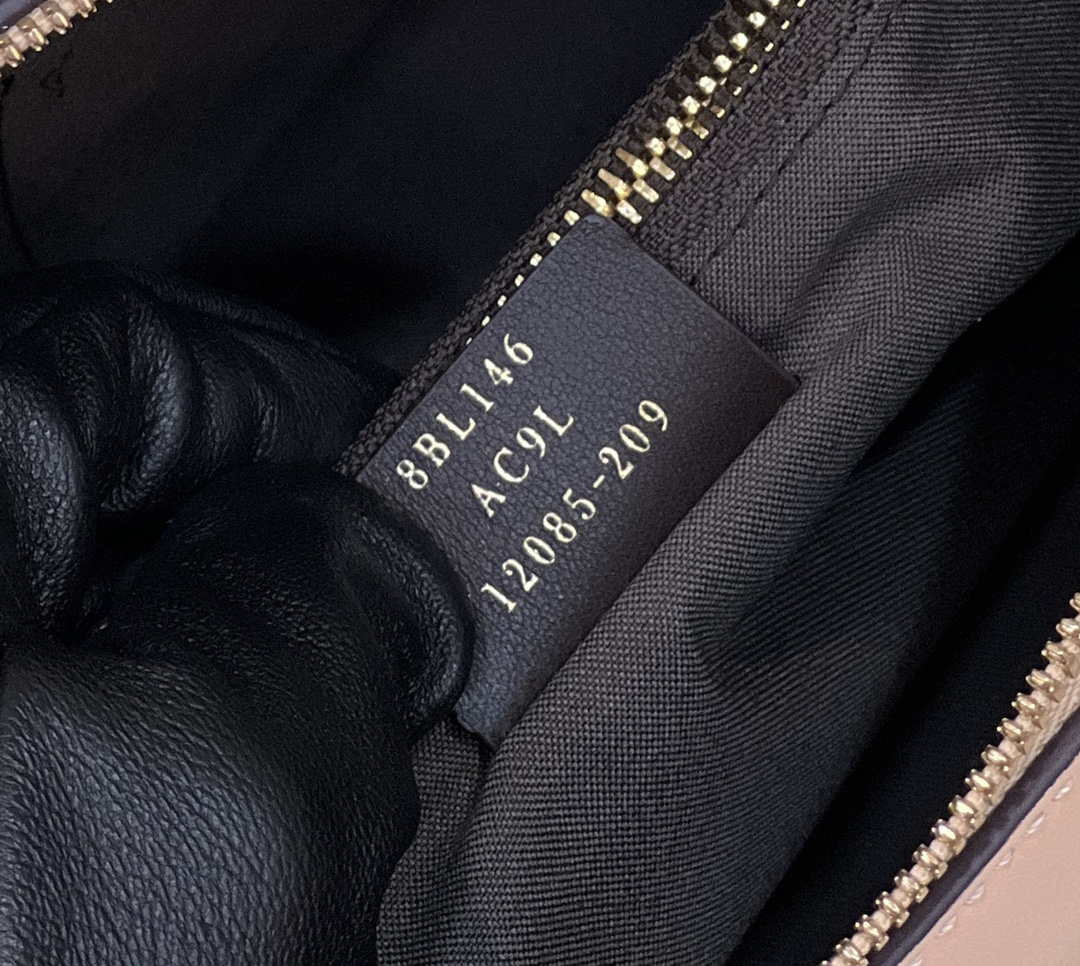 Fendi 8BL146 By The Way Medium Pink leather Boston bag