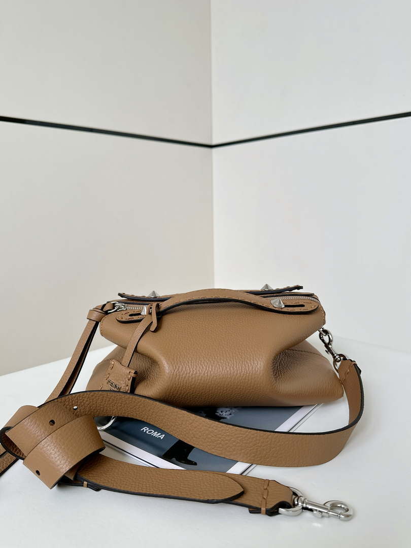 Fendi 8BL155 By The Way Selleria Medium Cappuccino-coloured Selleria bag with 192 hand-sewn stitches 8668