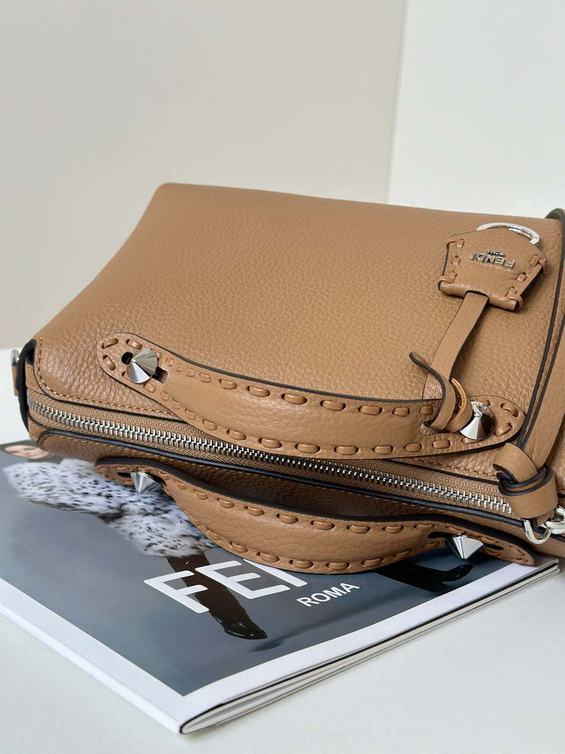 Fendi 8BL155 By The Way Selleria Medium Cappuccino-coloured Selleria bag with 192 hand-sewn stitches 8668