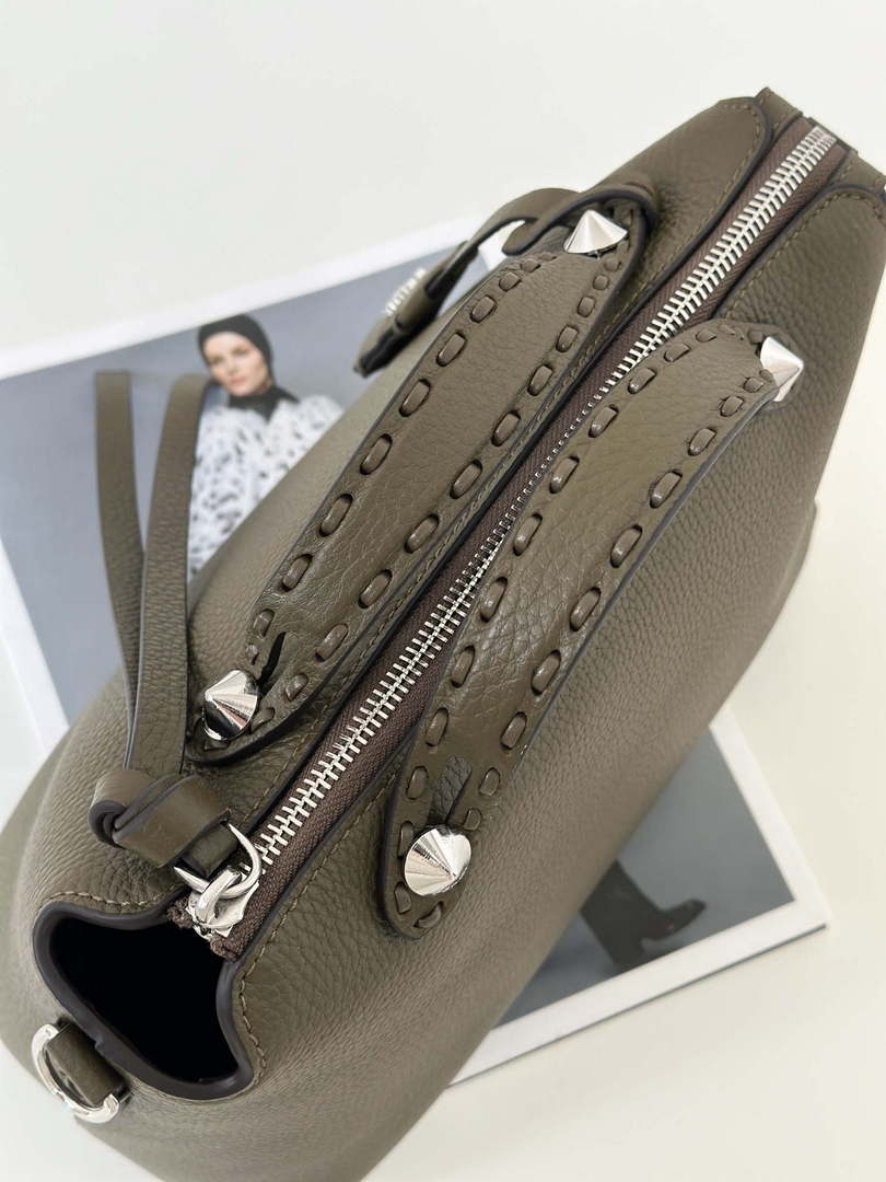Fendi 8BL155 By The Way Selleria Medium Dark green Selleria bag with 192 hand-sewn stitches 8668