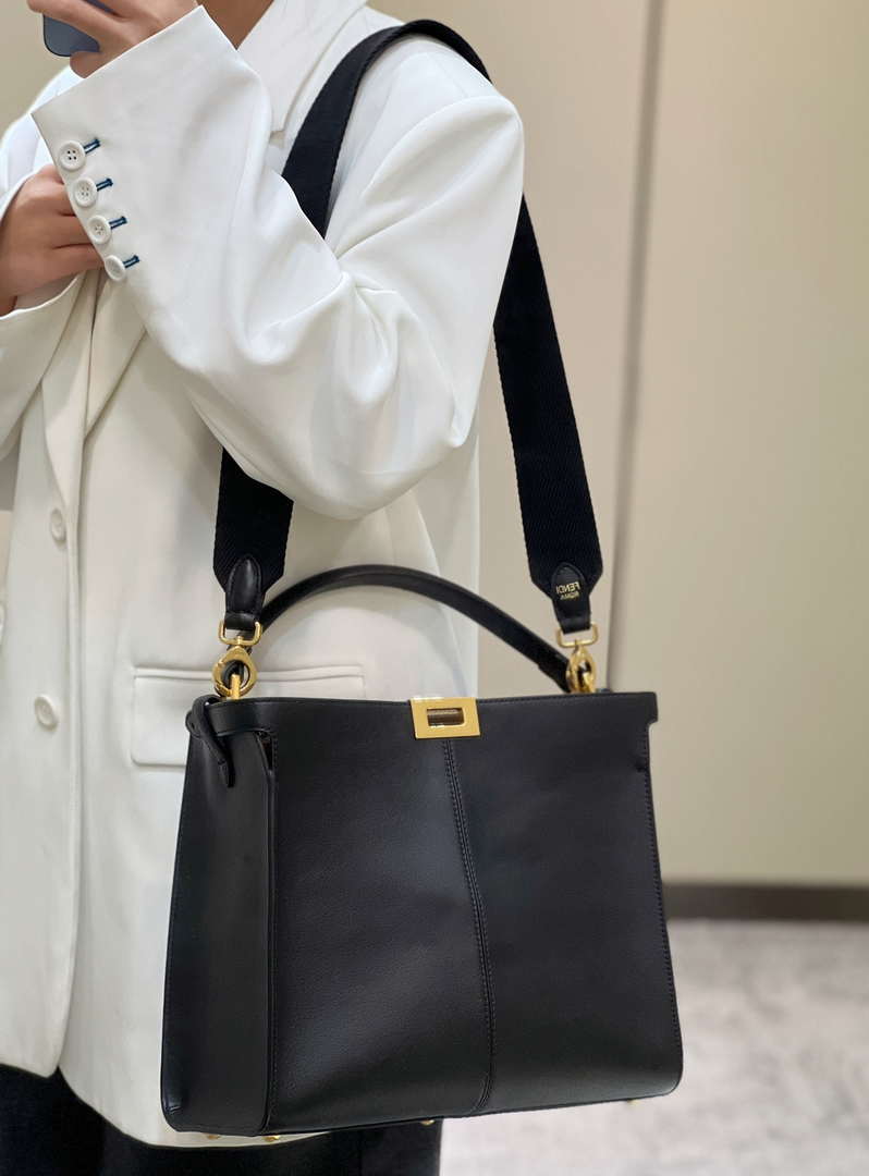 Fendi 8BN310 Peekaboo Soft Medium Black leather bag 304S