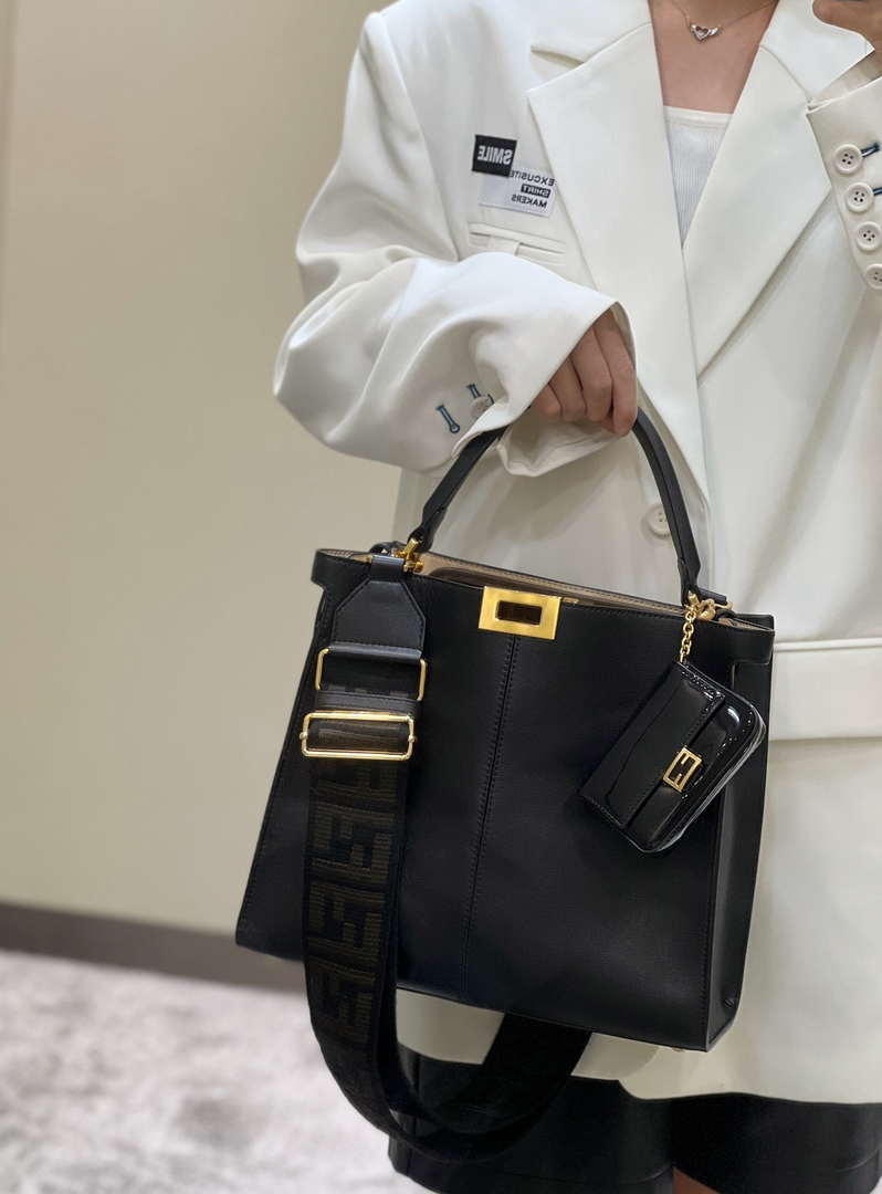 Fendi 8BN310 Peekaboo Soft Medium Black leather bag 304S