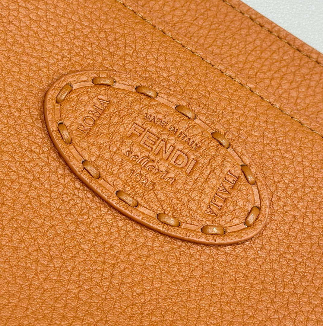 Fendi 8BN321 Peekaboo ISeeU Medium Brown Selleria bag with 646 hand-sewn topstitches 80133