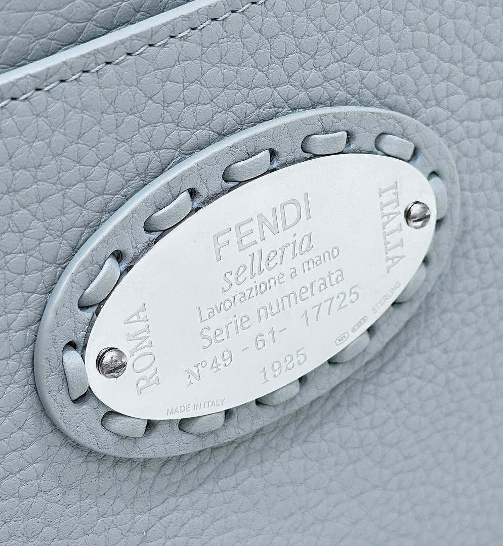 Fendi 8BN321 Peekaboo ISeeU Medium Light blue Selleria bag with 646 hand-sewn topstitches 80133