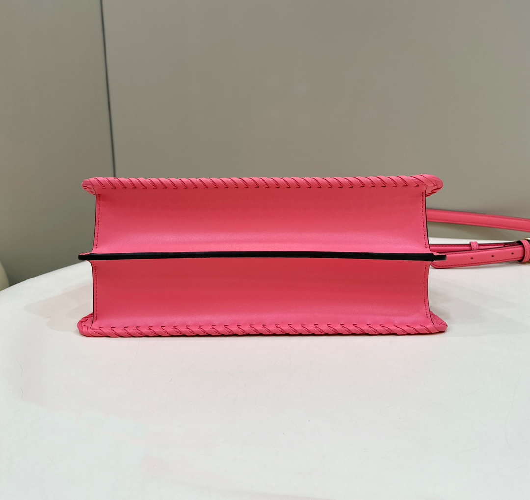 Fendi 8BN321 Peekaboo ISeeU Medium Pink interlace leather bag 80138L