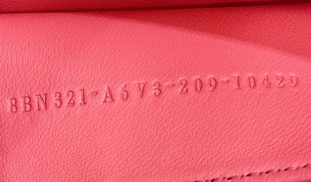 Fendi 8BN321 Peekaboo ISeeU Medium Pink interlace leather bag 80138L