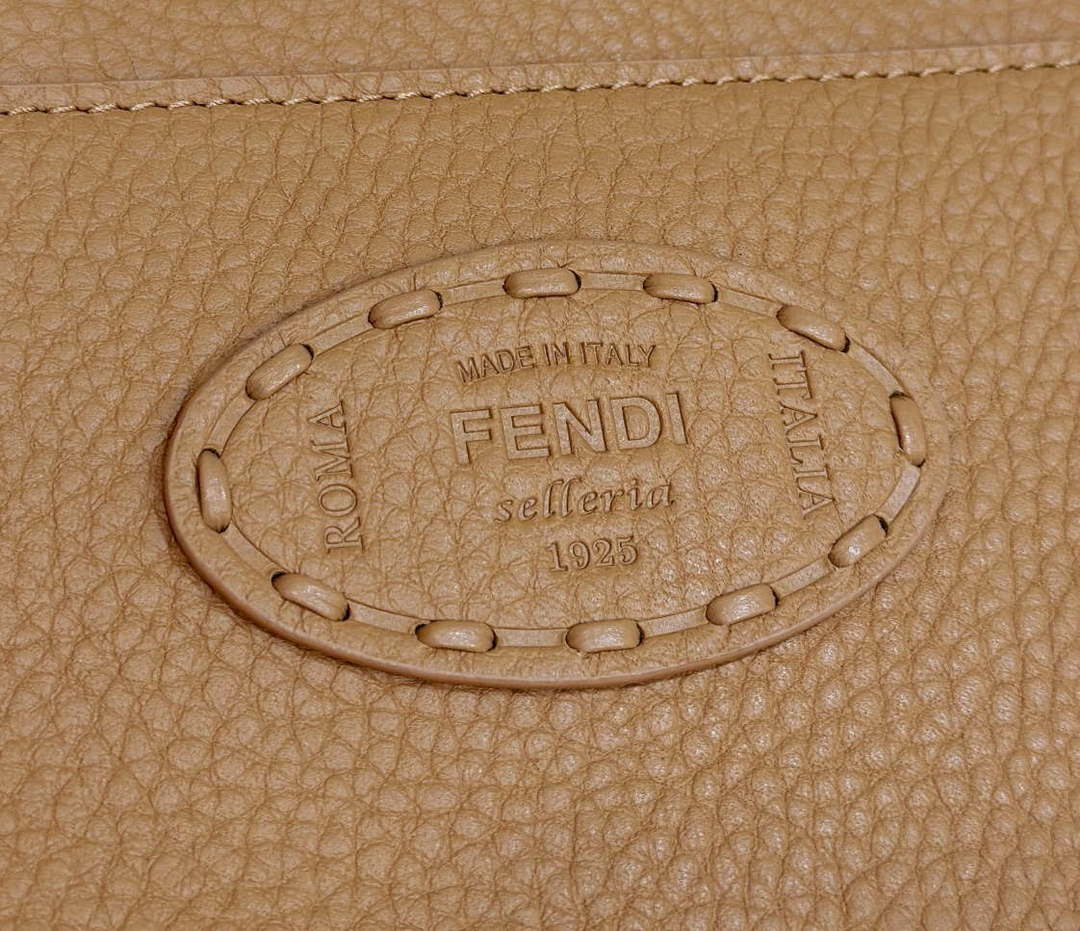 Fendi 8BN321 Peekaboo ISeeU Medium Tan Selleria bag with 646 hand-sewn topstitches 80133