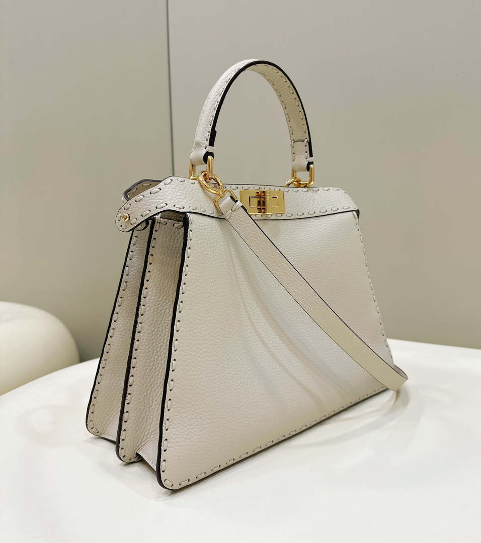 Fendi 8BN321 Peekaboo ISeeU Medium White Selleria bag with 646 hand-sewn topstitches 80133