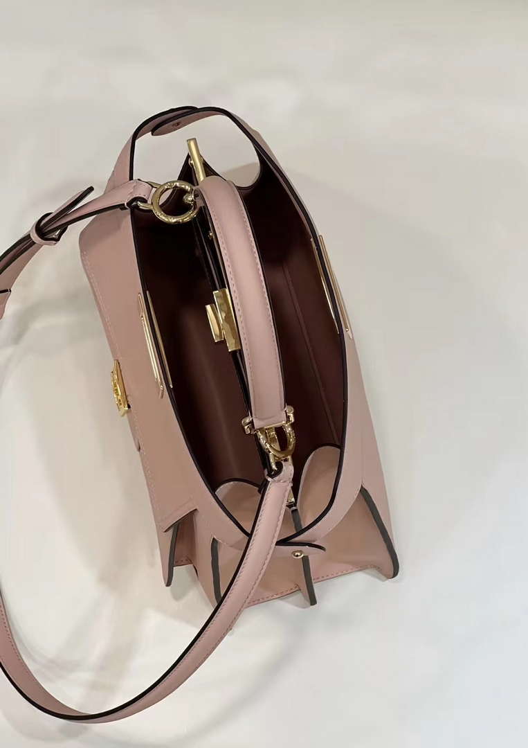 Fendi 8BN321 Peekaboo Iseeu Medium Pink Leather Bag 8596L