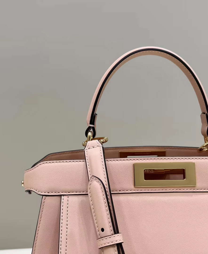 Fendi 8BN321 Peekaboo Iseeu Medium Pink Leather Bag 8596L