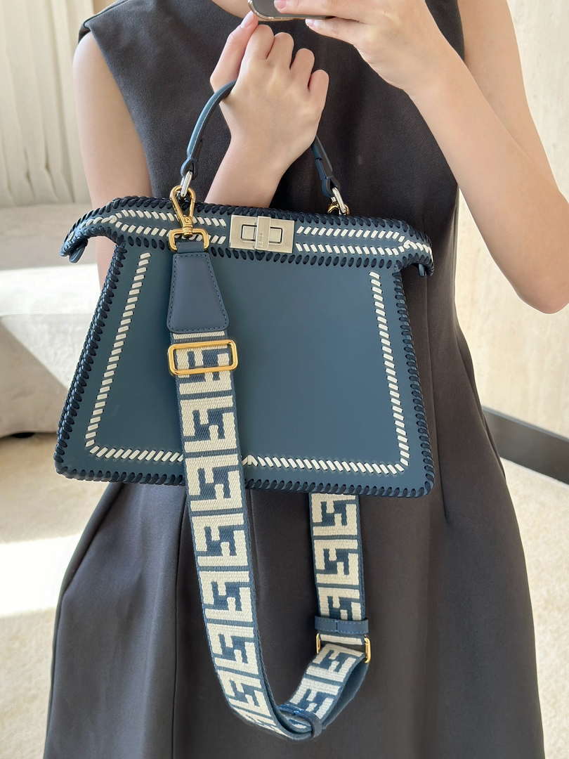 Fendi 8BN327 Peekaboo ISeeU Medium Blue interlace leather bag 80143