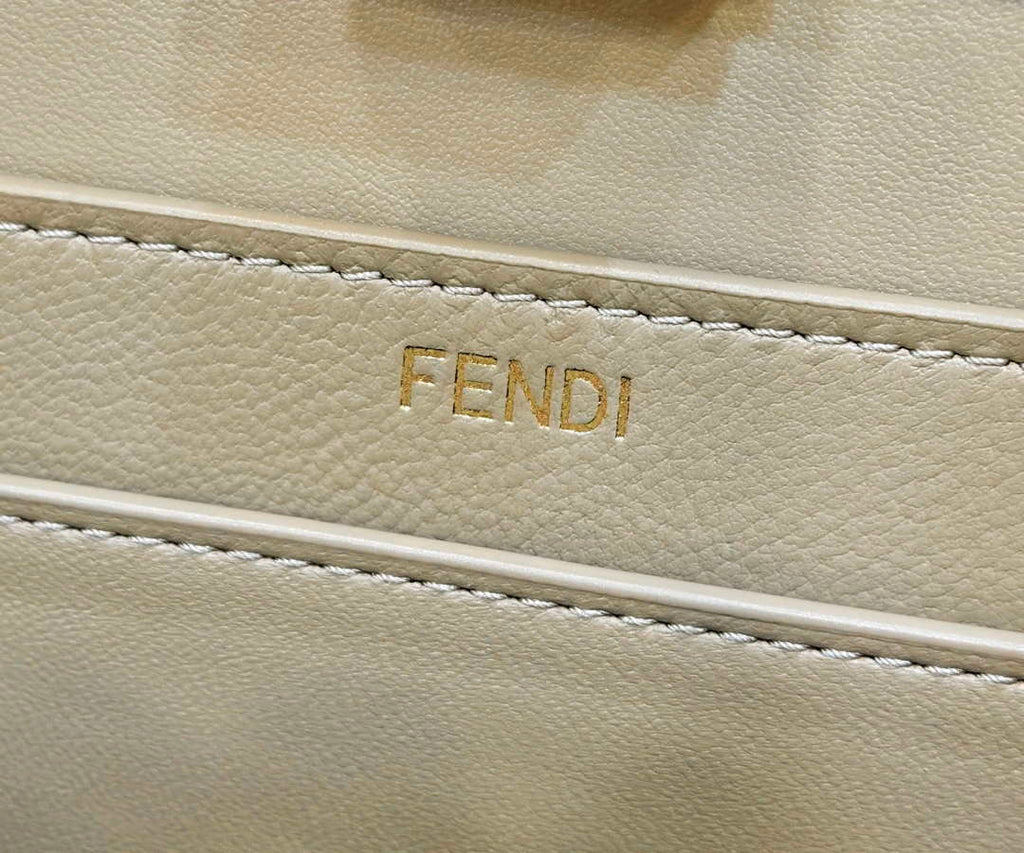 Fendi 8BN327 Peekaboo ISeeU Medium Gray &White interlace leather bag 80143