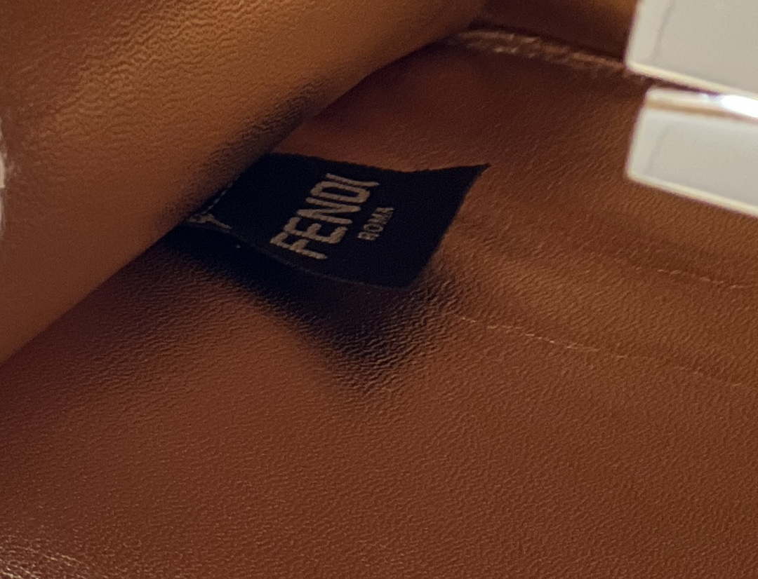 Fendi 8BN327 Peekaboo ISeeU Small Gold leather bag - Default Title - View 8