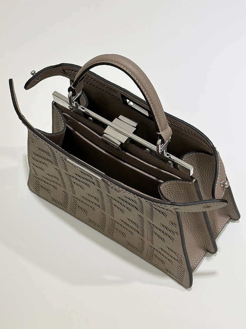 Fendi 8BN327 Peekaboo ISeeU Small Gray Hand-woven classic double F Logo