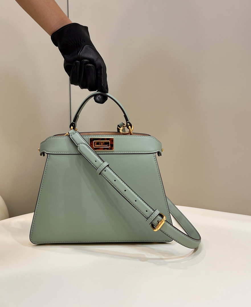 Fendi 8BN327 Peekaboo ISeeU Small Green leather bag - Default Title - View 1